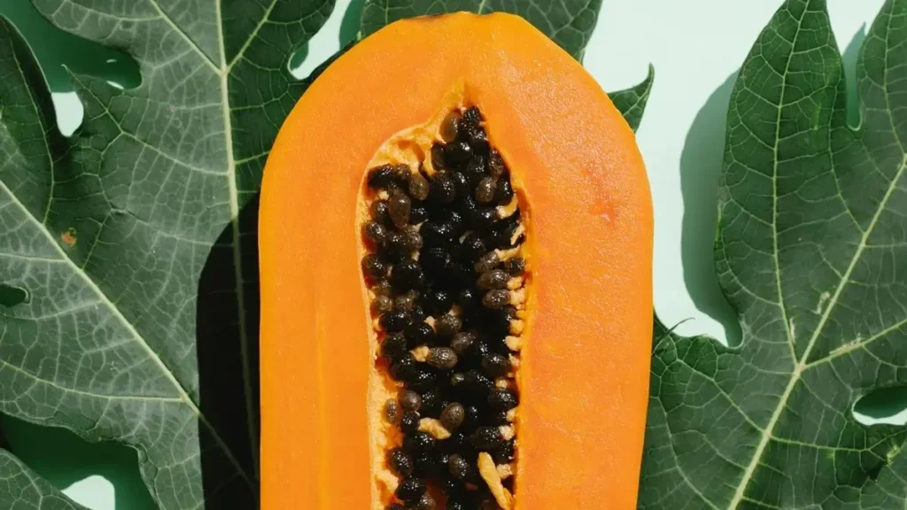 Papaya leaf juice used traditionally for dengue support.