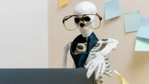 Prescription pills prolonged PPI use and bone fracture risk.