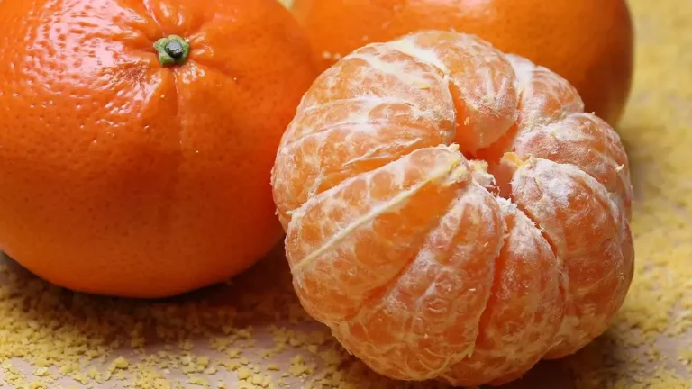 Oranges immunity-boosting fruit to fight flu.