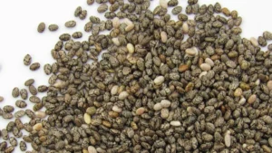 Chia seeds soaked in water showing daily use safety and nutrient absorption