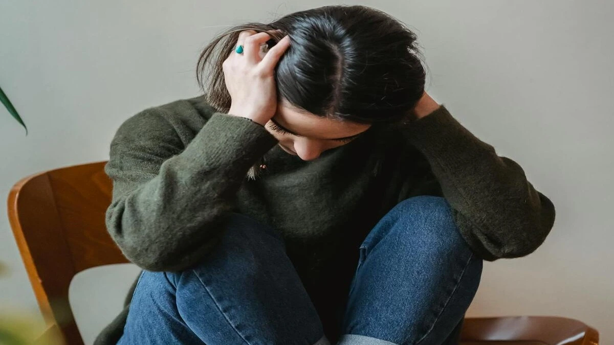 Serotonin brain illustration representing how SSRIs work for depression and anxiety treatment